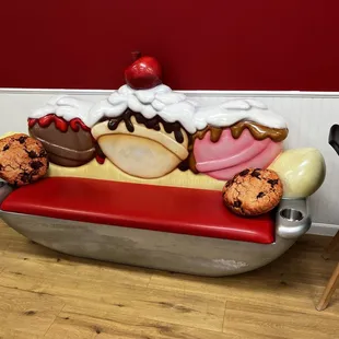 Cute place to sit and enjoy your ice cream