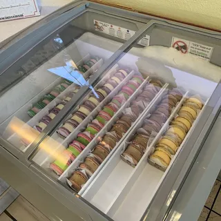Macaron Ice Cream
