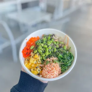 Small salmon bowl