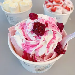 **NEW** Pink Hawaii 1. Strawberry Cheesecake 15. Cherry Bomb