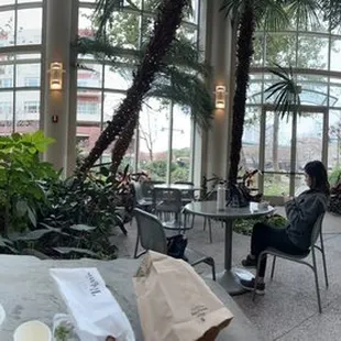 Pano view of the dining area. So comfortable and cool!