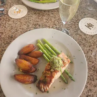 Salmon with crab guac, asparagus and plantains