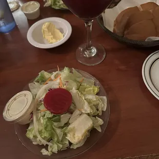 Polinori's Palm Garden Inn