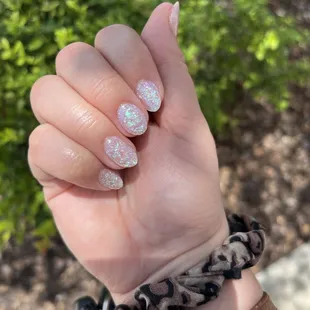 SNS Powder, almond shape Tech: Vida