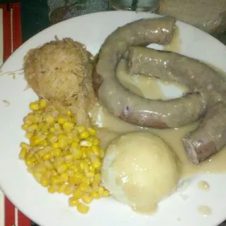 Fresh Kielbasa in Beer Sauce