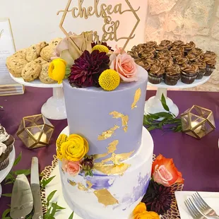 July '21 bride's cake