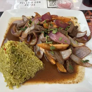 Lolo Soltado - not on menu. Meat is dry/liver texture and over salted.
