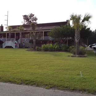 Looks like a beach house. But good food &amp; sports bar is inside!