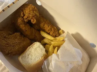 Louisiana Famous Fried Chicken And Seafood