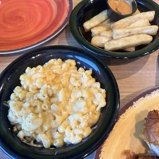 Mac &amp; Cheese and Yuca Fries
