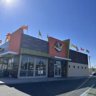 the exterior of a mexican restaurant