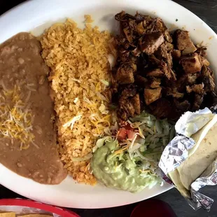 The best of everything is here at Polo Express and at very reasonable prices. My favorite is the #18 Carnitas and of course the puffy tacos.