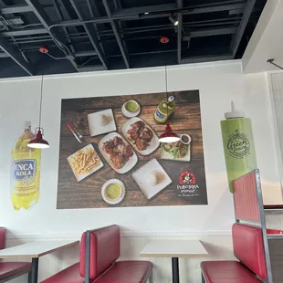 I like their wall picture.