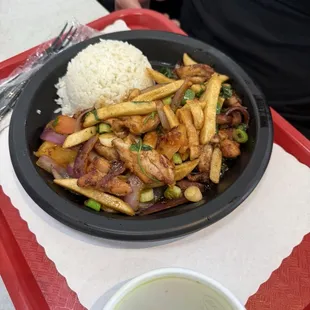 Lomo Saltado