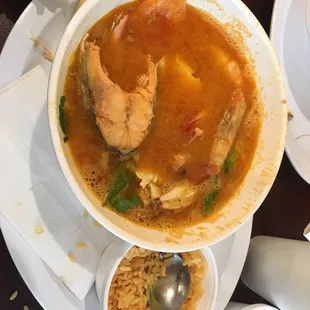 Sopa de marisco (seafood soup)