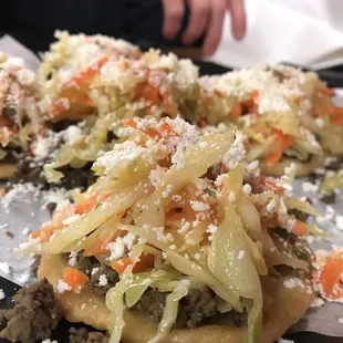More garnanchos.