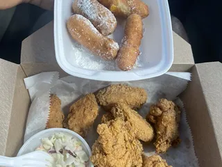 Bonnie Lee's Fried Chicken