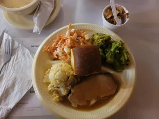 Polak's Sawsage Farm Restaurant