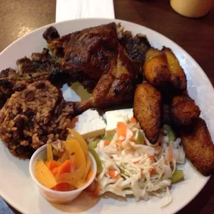 El Typico - chicken, short ribs, plantains, rice and beans, salad, queso fresco - delicious!