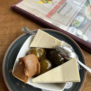 Brevas con Arequipa  y queso fresco