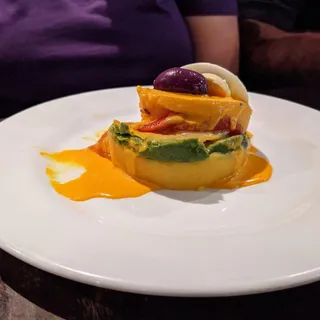 Causa de Cangrejo con Palta