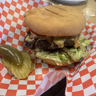 Regia Burger