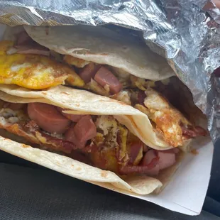 The bacon &quot;sausage&quot; taco we ordered, but it&apos;s hot dog.