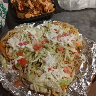 Pollo Tinga Sopes