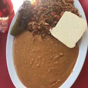 Machaca con verdura y frijoles puercos
