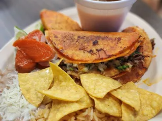 Beto's Tacos and Grill