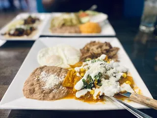 Chile Caliente Tacos Y Mariscos