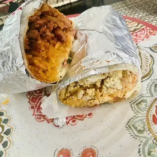 Al pastor and chicken burrito pretty bland do not recommend. 6.5 out of 10 needs more seasoning. Lacked in flavor. Stick with the chicken!