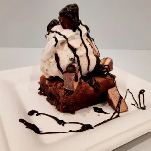 Ice Cream and Hot Brownie,  perfect match!