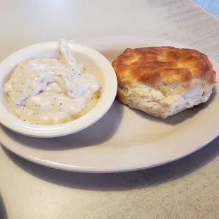 Biscuit and Gravy Side (comes with the ham and eggs meal)