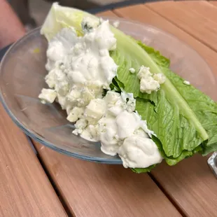 Robert &apos;s Romaine Salad