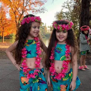 Twin love waiting for their first virtual recital