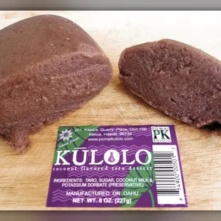 Kūlolo has a consistency similar to fudge and mochi