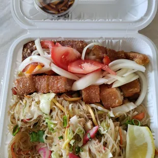 Lechon Kawali with Pancit!