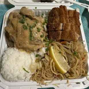 2 Choice Plate (comes with 1 Scoop White Rice, and Pancit): Garlic Mushroom Chicken (top left), and Lechon Kawali.