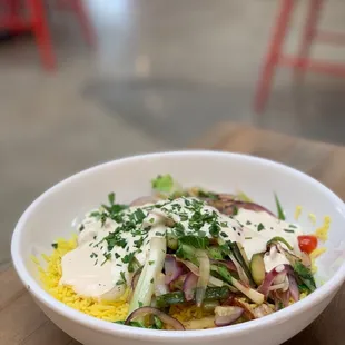 Saffron Rice Plate with chicken and yogurt sauce
