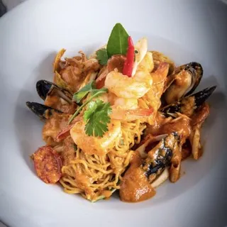 Tom Yum Hang Pasta