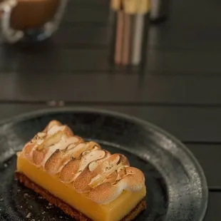 Lemon bar