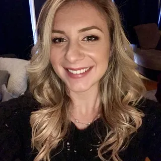 Julianne R.