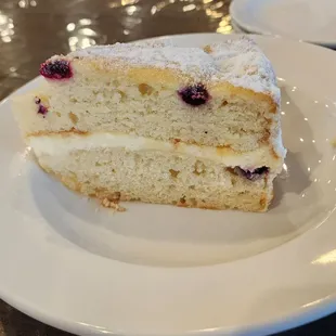 Lemon blueberry cake