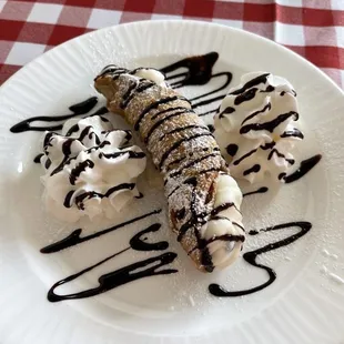 Cannoli