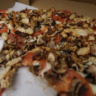 #7. Chicken Lover Pizza