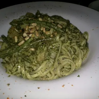 Linguine al Pesto