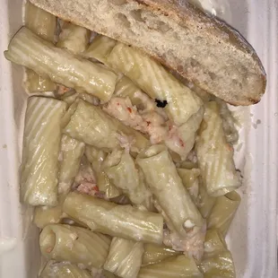 Lobster mac and cheese