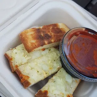 Cheesy garlic bread
