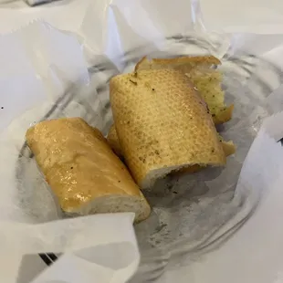 Garlic bread basket